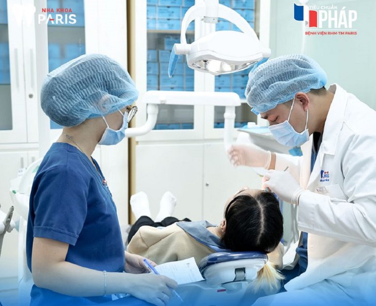 Dịch vụ khám răng cho bé tại Nha khoa Paris