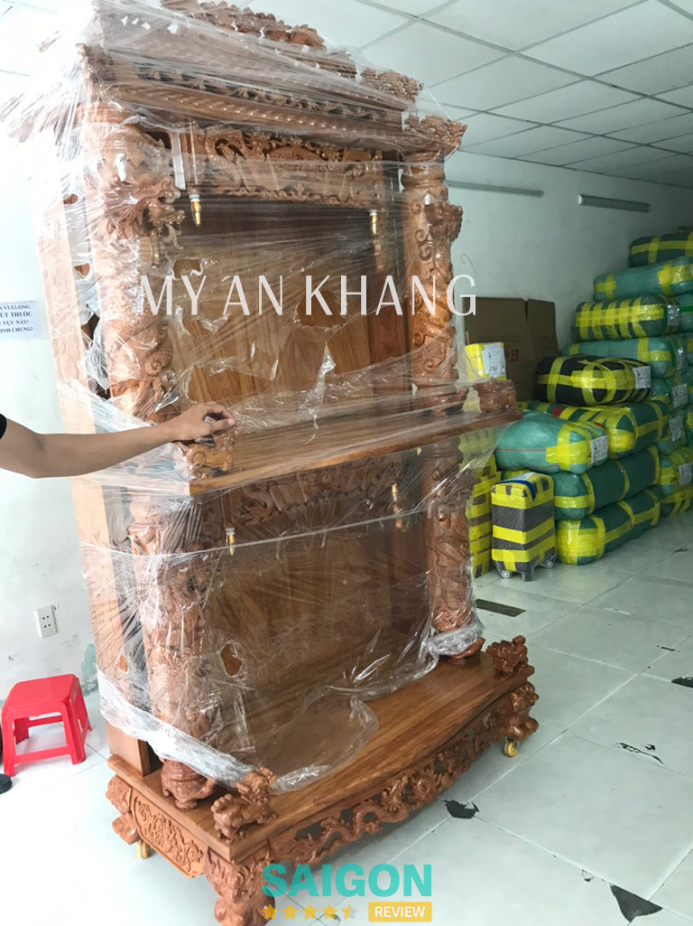 Mỹ An Khang giao hàng bàn thờ ông địa 2 tầng tại TPHCM 