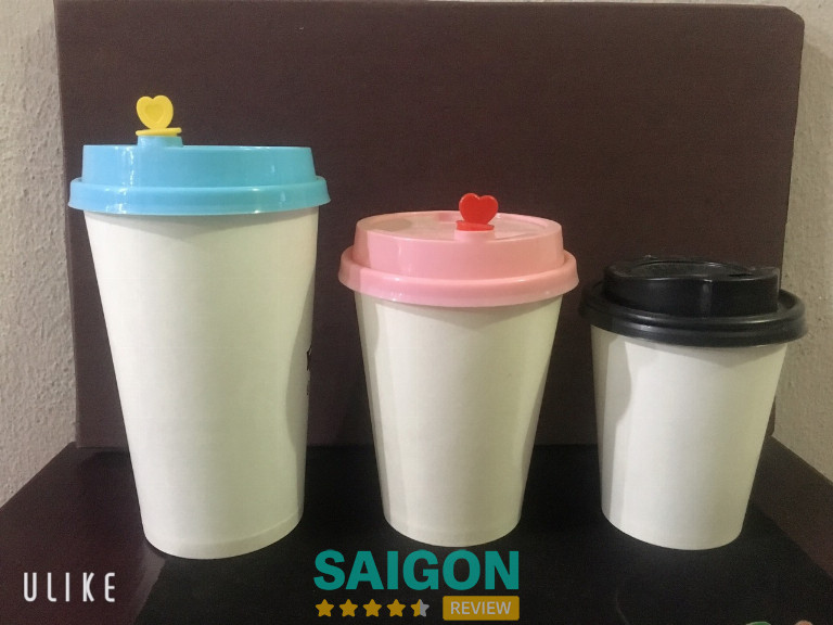 Ly nhựa Sài Gòn