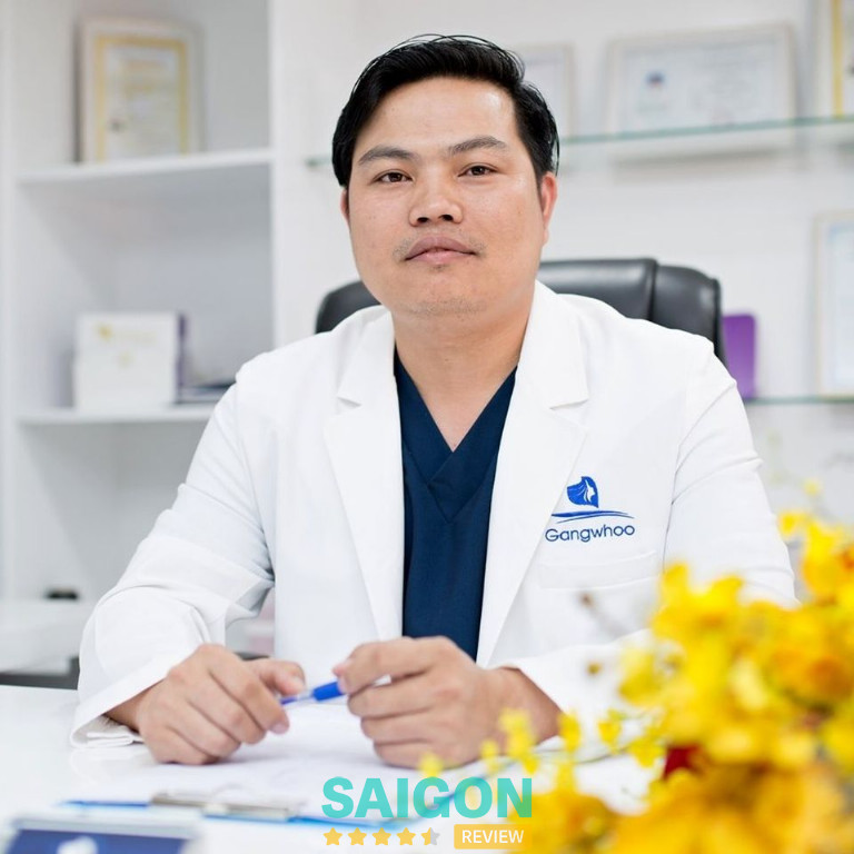 Bác sĩ Phùng Mạnh Cường