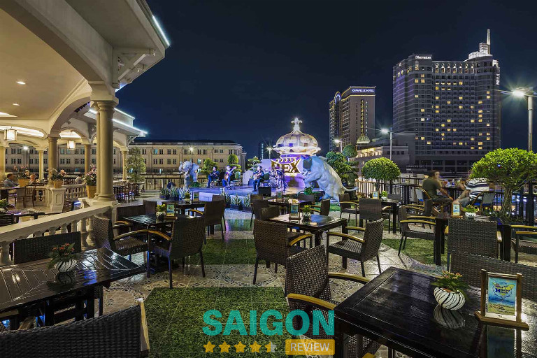 Rooftop Garden Bar TPHCM