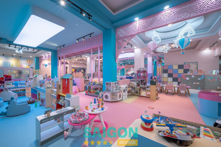 Không gian vui chơi cho bé tại Cáo Premium Kidsplay Cafe TPHCM