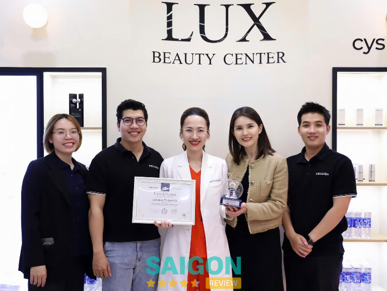 Dr tô lan phương sáng lập lux beauty center quận 3