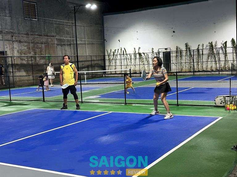 SÂN PICKLEBALL HOÀNG QUÂN Bình Tân 