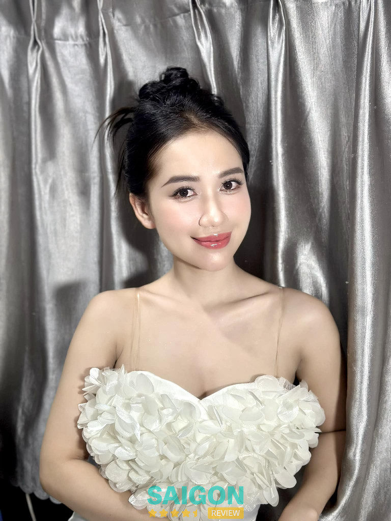 Trang Makeup quận 4