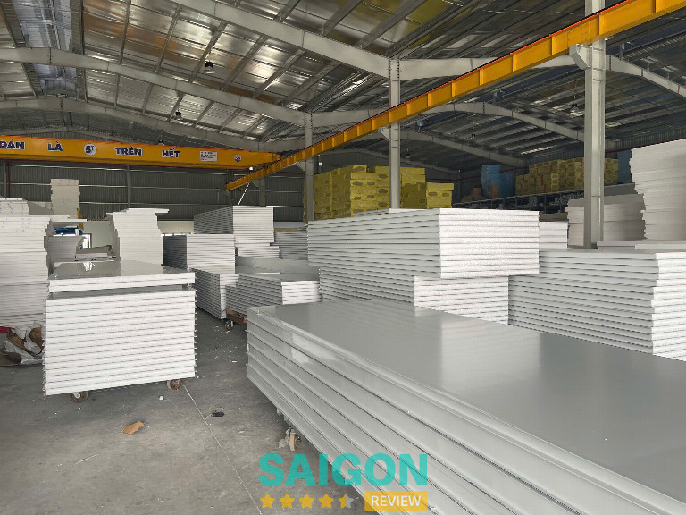 Xưởng panel cách nhiệt của Minh Anh Homes