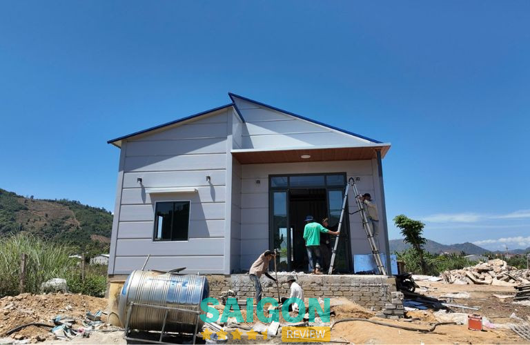 Minh Anh Homes sở hữu đội ngũ chuyên gia xây dựng và thợ lành nghề