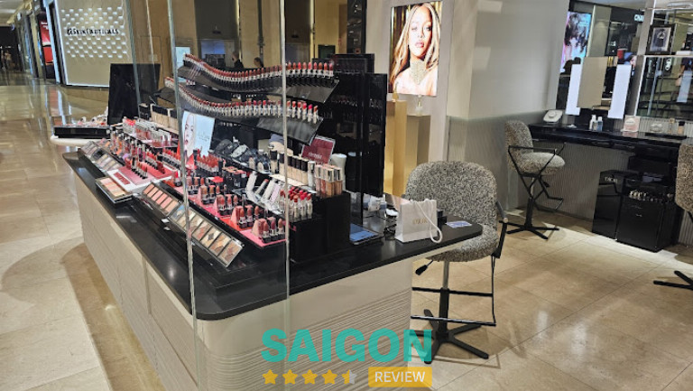 Miharu Beauty cung cấp son môi cao cấp