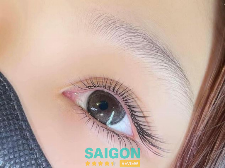 Tiệm Nail & Nối Mi Ly Nguyễn ở Thủ Đức