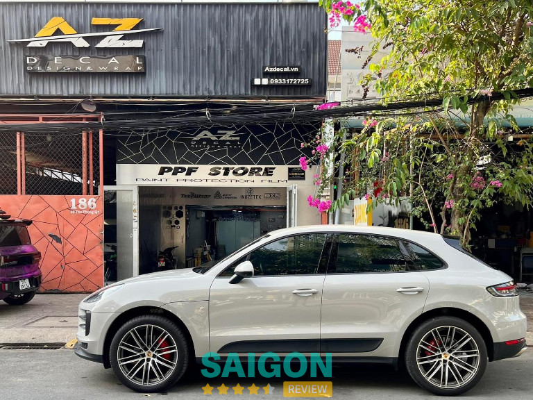 AZ Decal Q7 là đơn vị dán Decal ô tô ở TPHCM