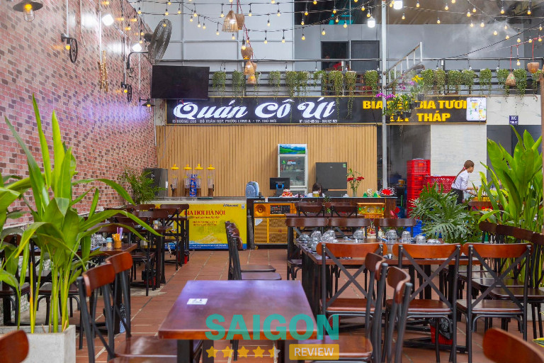 Bia Hơi Hà Nội Út Quán tại TPHCM 