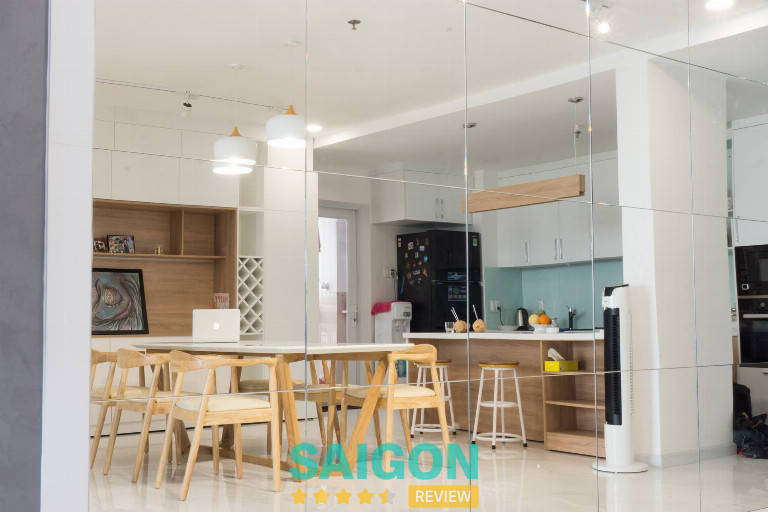 Showroom tủ bếp S.HOUSING tại TPHCM