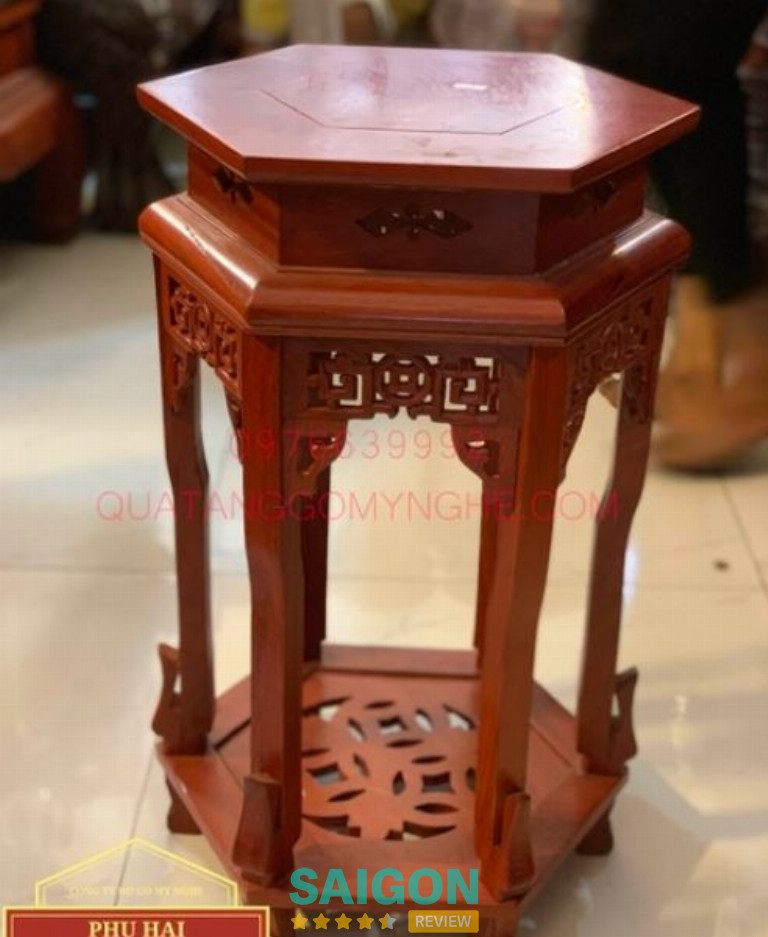 Đỗ Gỗ Mỹ Nghệ Phú Hải chuyên cung cấp đôn cao mặt tròn, lục lăng gỗ hương ở TPHCM