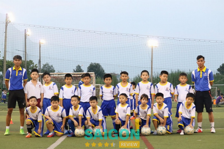 Trung tâm bóng đá Dương Minh Sài Gòn