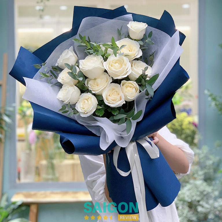 Tiệm Nàng Hoa là shop làm bó hoa hồng tình yêu ở TPHCM