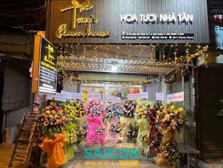 Tan's Flower House là tiệm hoa khai trương Bình Chánh 