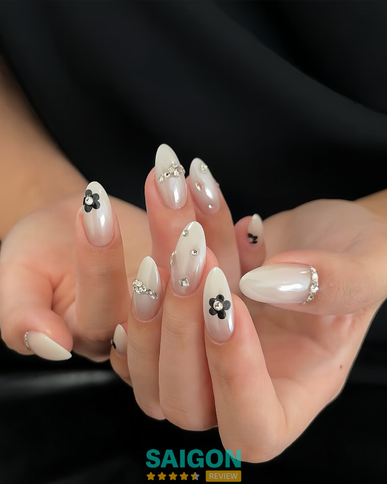 Umee Nails Studio là tiệm nail chất lượng tại Phường Cầu Kiệu 