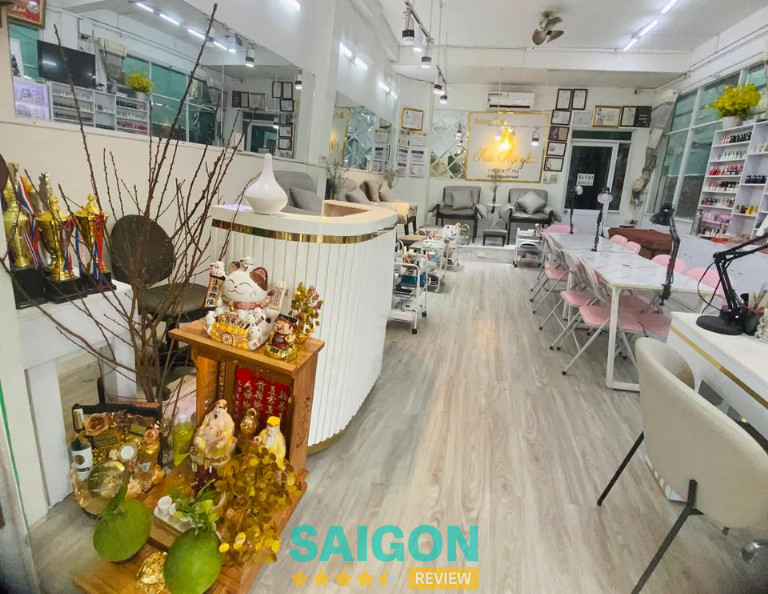 Mai Nguyễn Nail là tiệm làm nail đẹp ở Phường Chánh Hưng