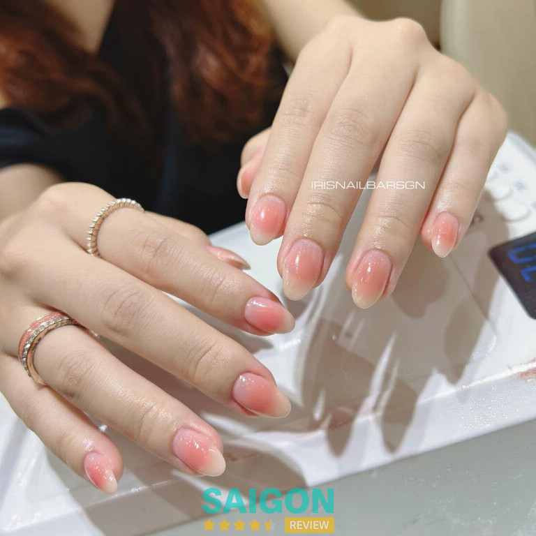 tiệm Iris Nailbar SGN