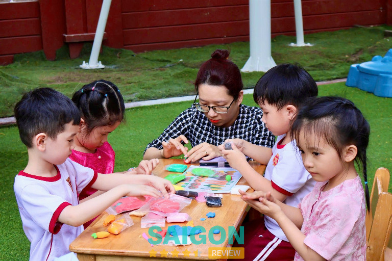 Trại hè tiếng Anh tại VAS giúp trẻ phát triển toàn diện kỹ năng