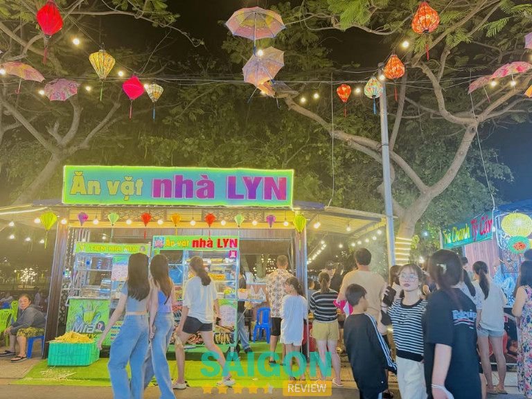 Ăn vặt Nhà LYN