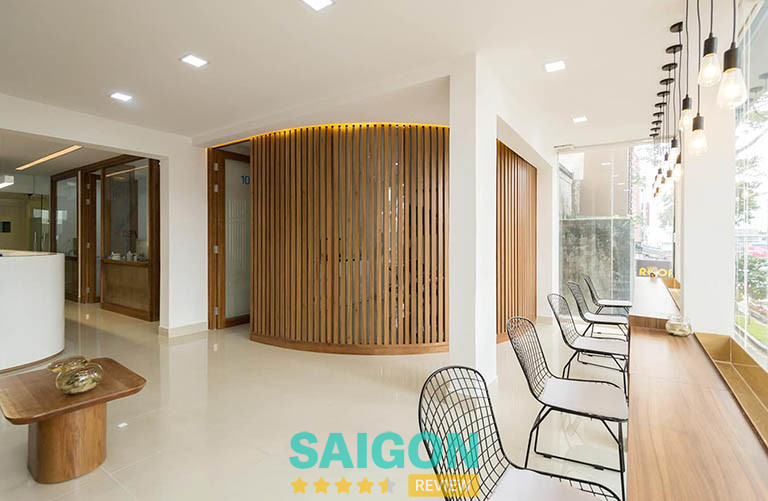 Nha khoa Peace Dentistry có cơ sở hạ tầng khang trang, rộng rãi và trang thiết bị tiên tiến, hiện đại