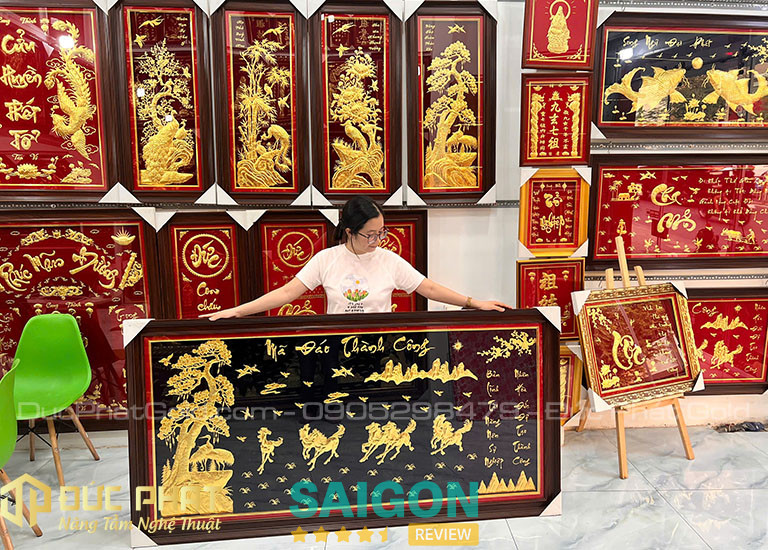 cửa hàng tranh treo tường cao cấp tại TPHCM