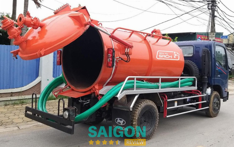 Xe bồn hút hầm cầu