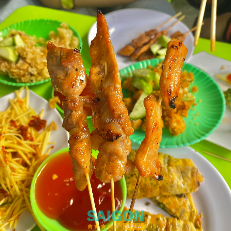 Hẻm Ăn Vặt Nguyễn Tri Phương – 132/31 Nguyễn Tri Phương