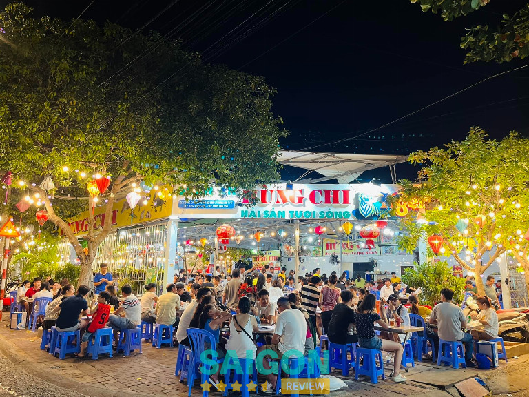 Quán ăn Hải Sản Hùng Chi