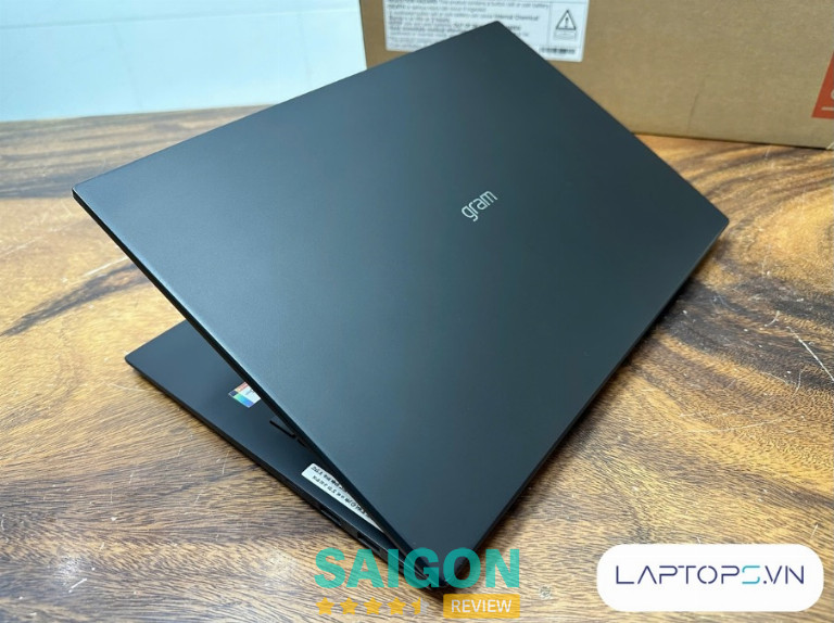 Laptop nào bền nhất năm 2025