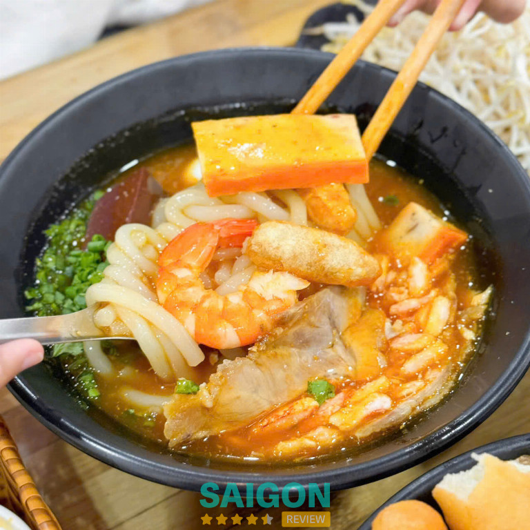 Bánh Canh Ghẹ Quận Nhất – 118 Hoàng Hoa Thám