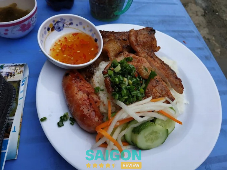 Cơm Tấm Hòa – 112 Trần Tuấn Khải