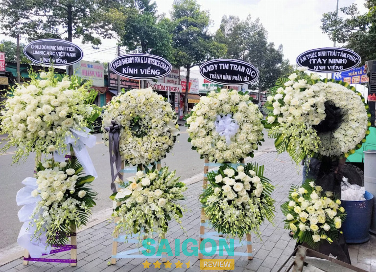 Shop hoa viếng chia buồn đám tang ở Quận 12 FLoLi