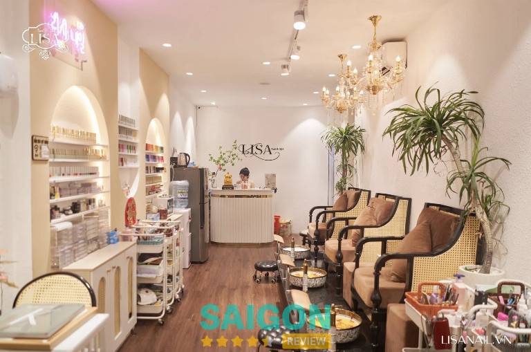 Tiệm làm nail ở TPHCM, Lisa nail Sài Gòn