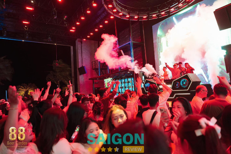 88 Beer Garden – 151 Thùy Vân