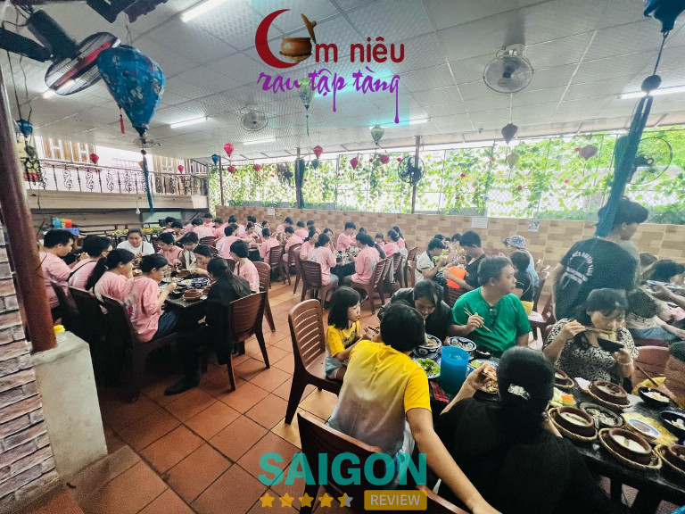 Cơm Niêu Rau Tập Tàng - 14 Trần Hưng Đạo 