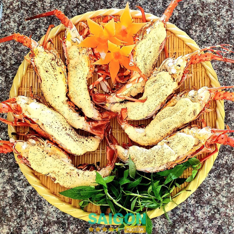 Quán ăn gia đình Sao Việt - 1323 Đường 30/4