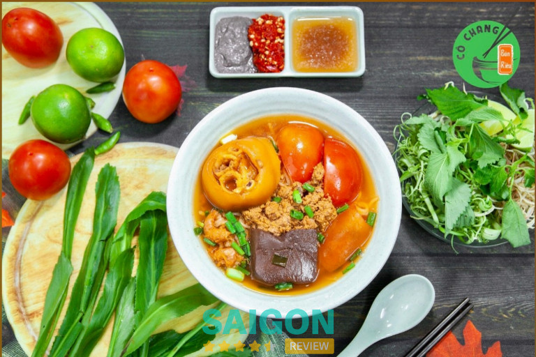 Quán ăn trưa ở Quận 1 