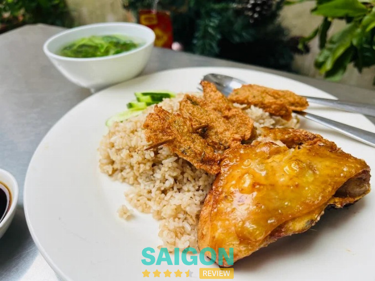 Cơm Gà Lý Tự Trọng