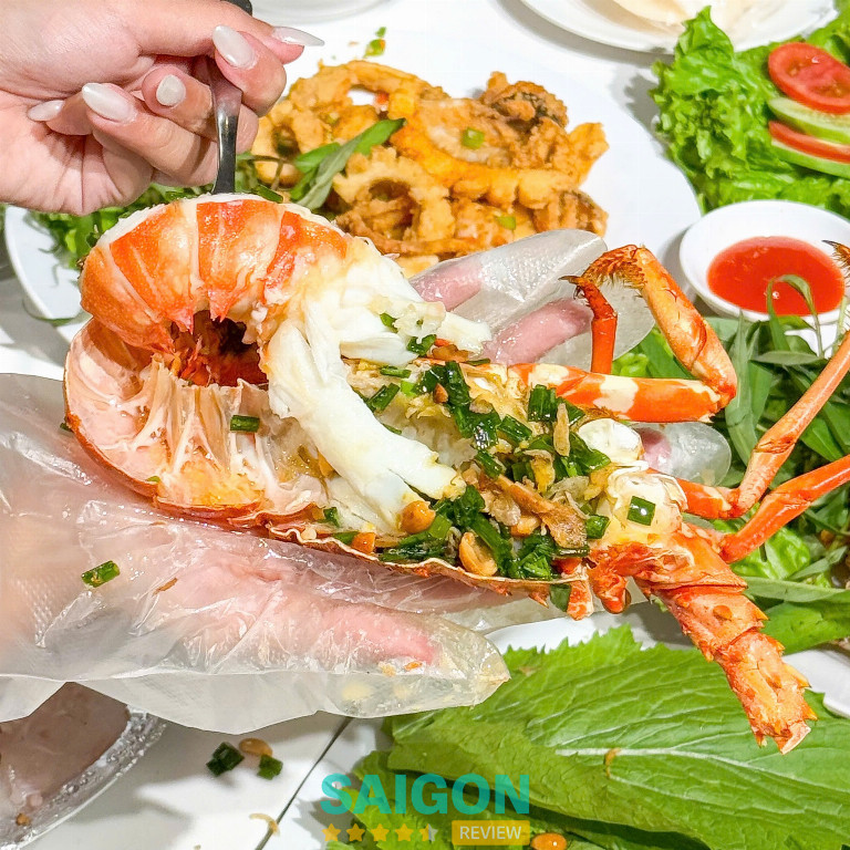 Nhà Hàng Cây Bàng – 93 Trần Phú