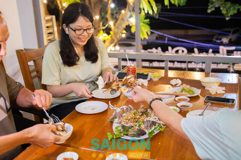 Hải Sản Thành Phát - 42 Trần Phú