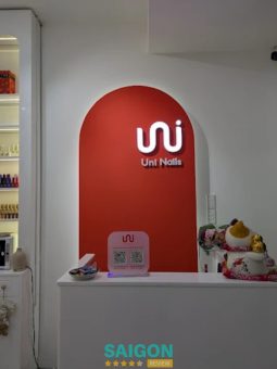 Bài viết đánh giá Uni Nails: 49 Đặng Dung, P. Tân Định