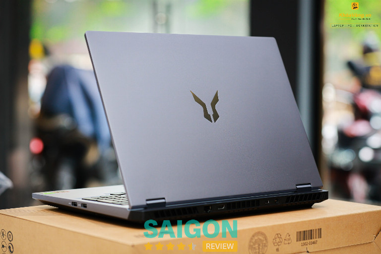 Khóa Vàng - Quận 10