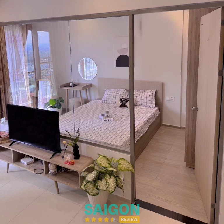 May - The Sóng Apartment