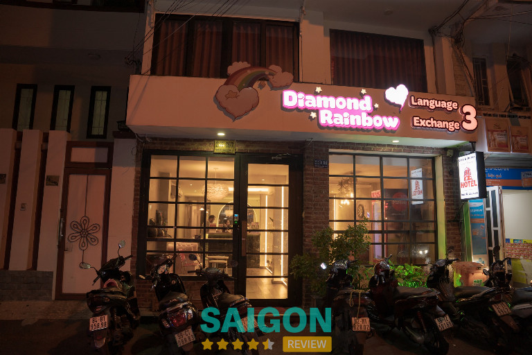 Quán cà phê nói tiếng Anh ở TPHCM