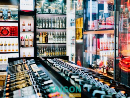 Tại sao nên chọn rượu ngoại làm quà biếu Tết