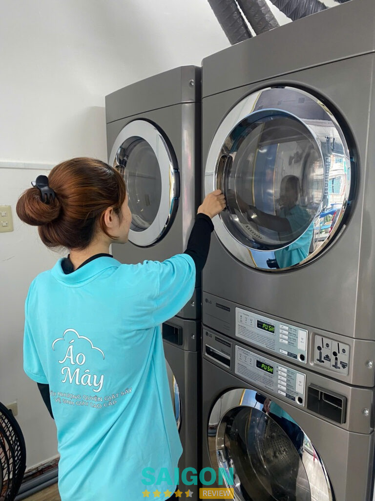 Áo Mây - 24 Nguyễn Thiện Thuật