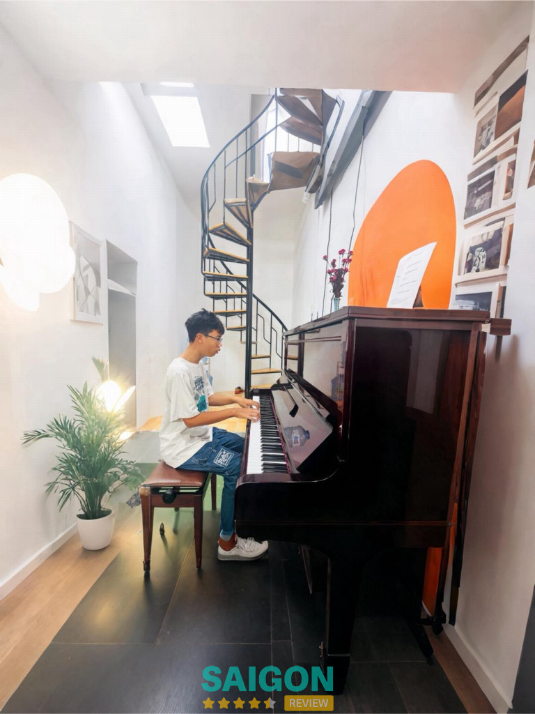 MELODY MUSIC - 39 Lê Văn Lộc