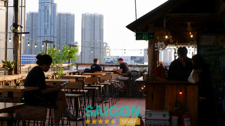 Chênh Vênh Rooftop - 7 đường 54